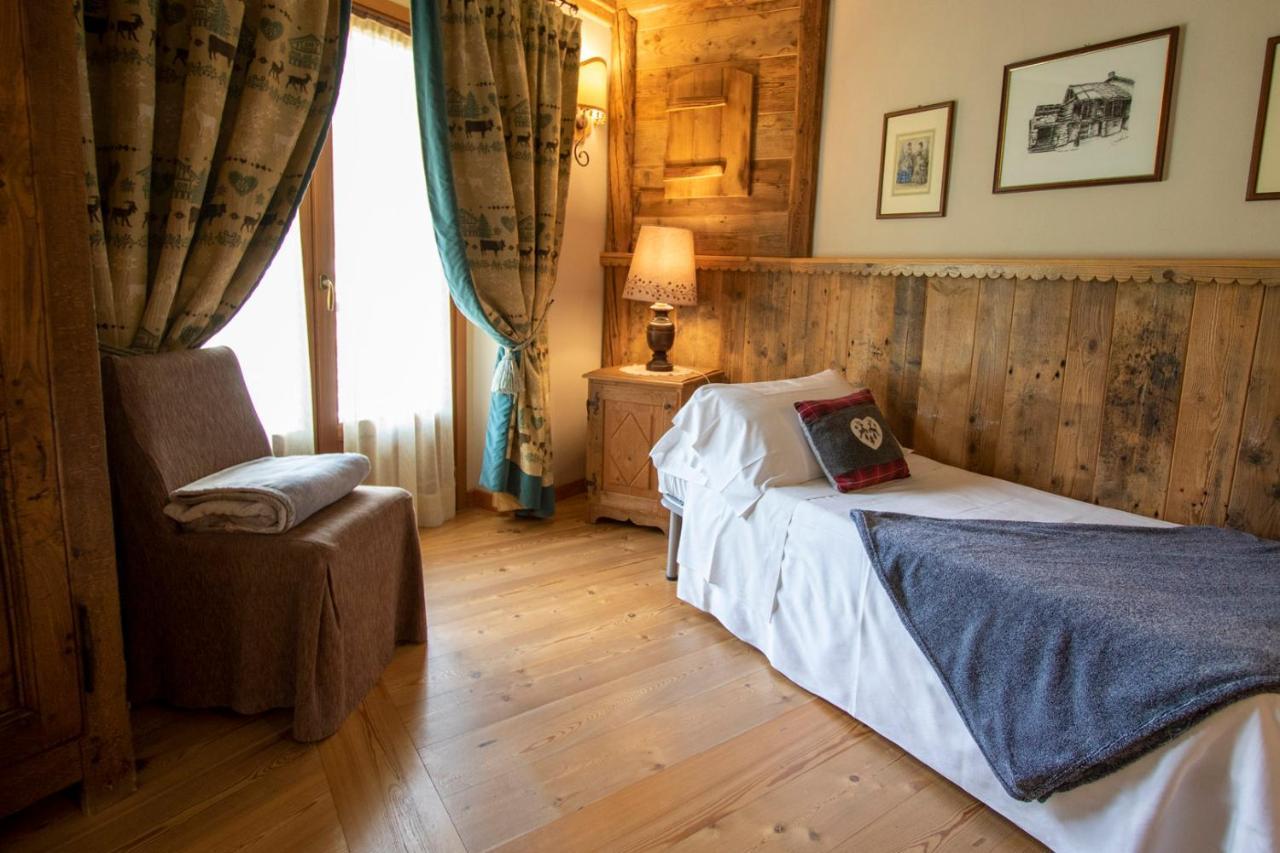 Laghetto Alpine Hotel & Restaurant Brusson Εξωτερικό φωτογραφία