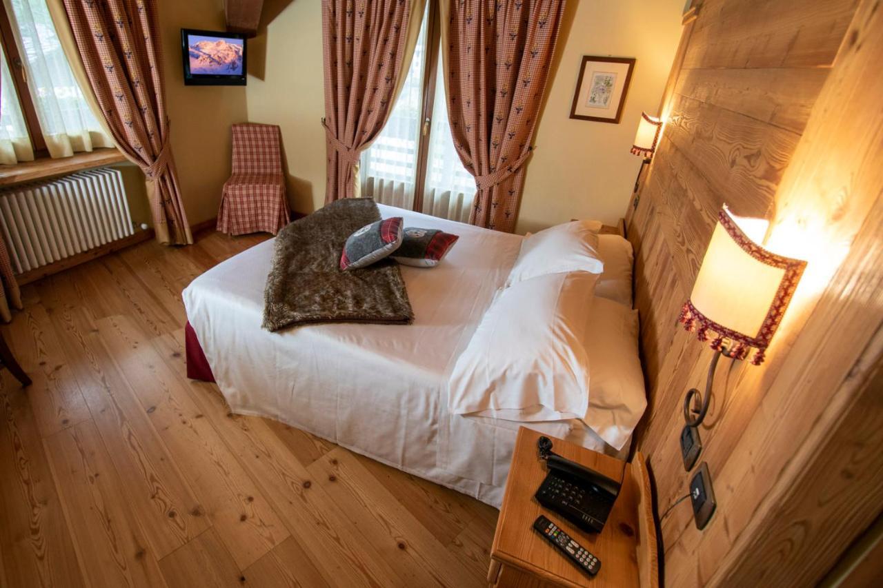 Laghetto Alpine Hotel & Restaurant Brusson Εξωτερικό φωτογραφία