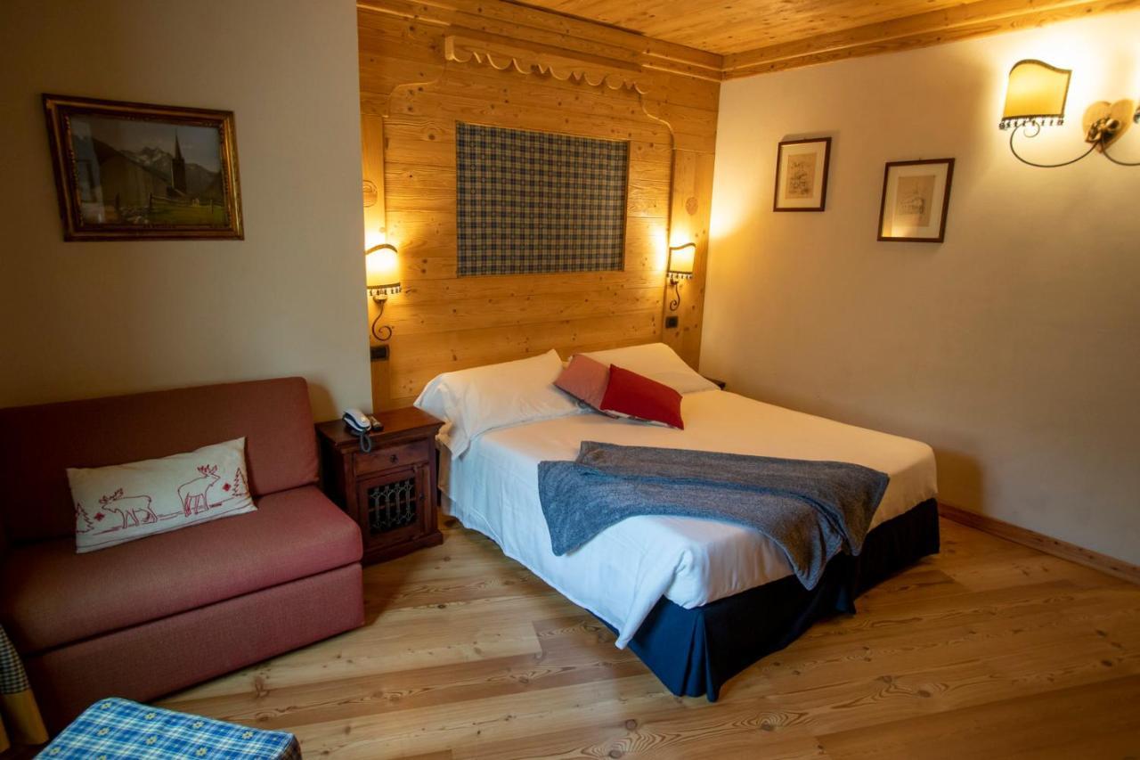 Laghetto Alpine Hotel & Restaurant Brusson Εξωτερικό φωτογραφία