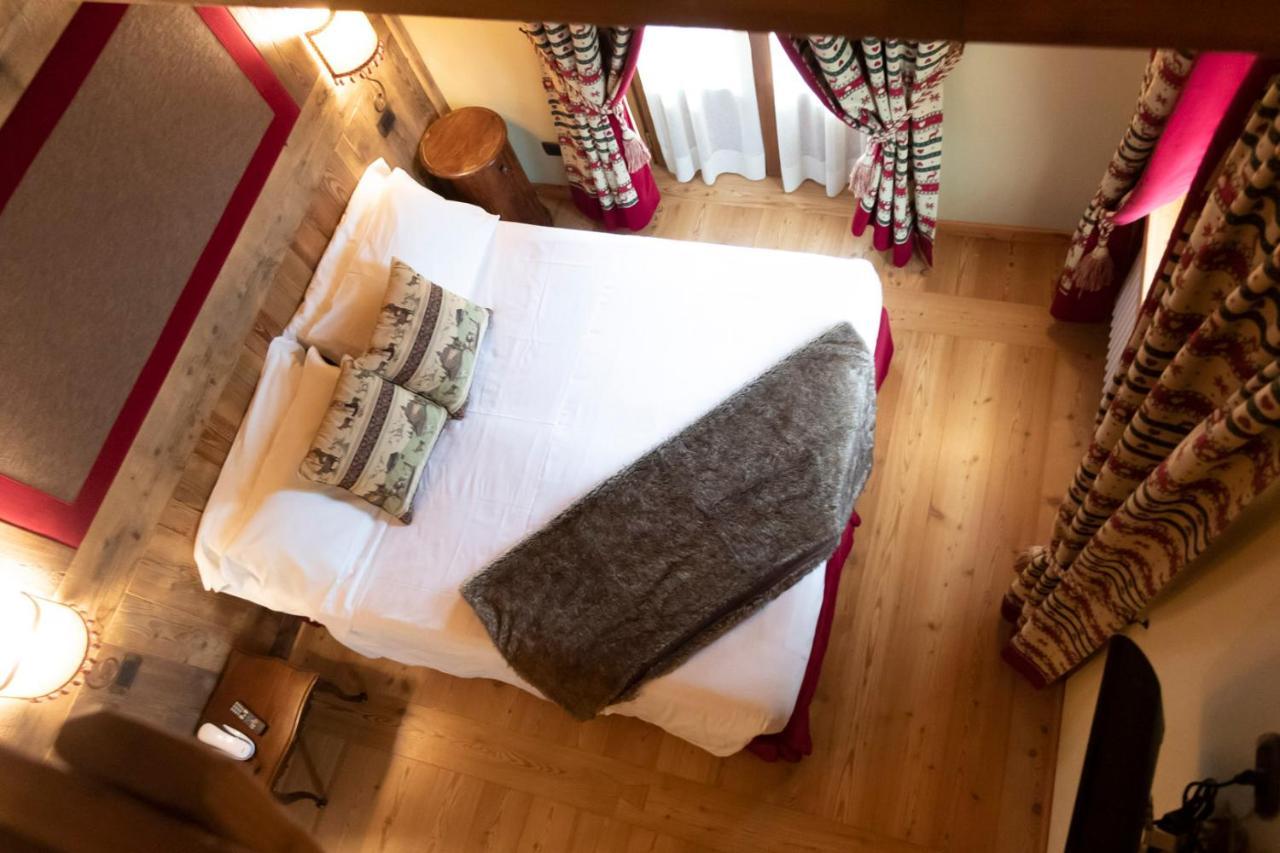 Laghetto Alpine Hotel & Restaurant Brusson Εξωτερικό φωτογραφία