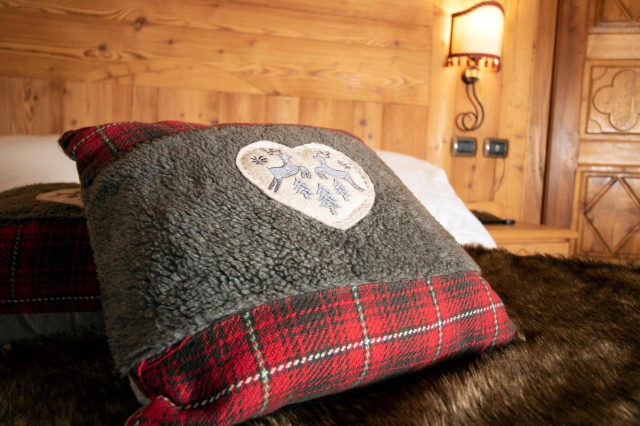 Laghetto Alpine Hotel & Restaurant Brusson Εξωτερικό φωτογραφία