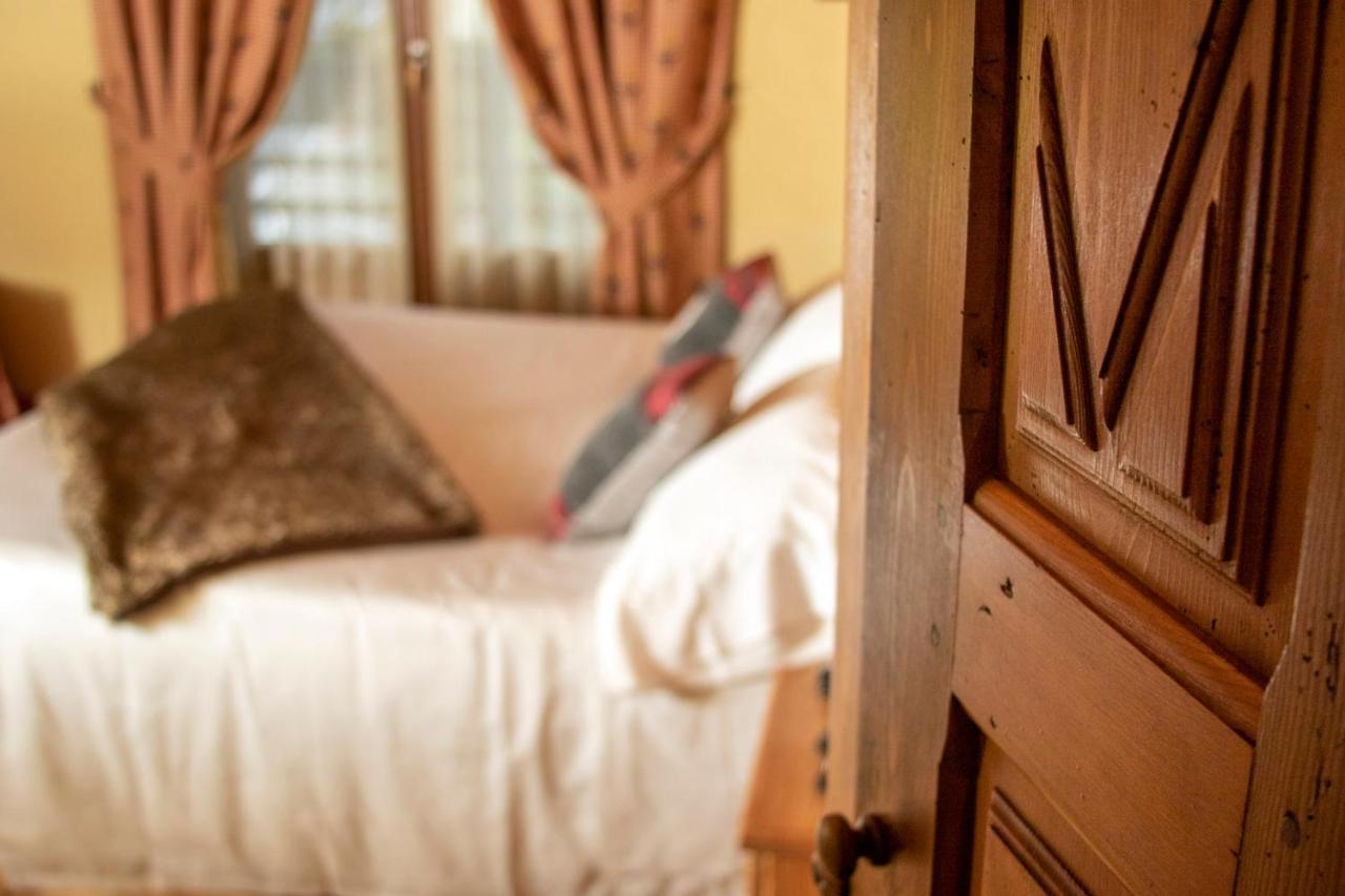 Laghetto Alpine Hotel & Restaurant Brusson Εξωτερικό φωτογραφία