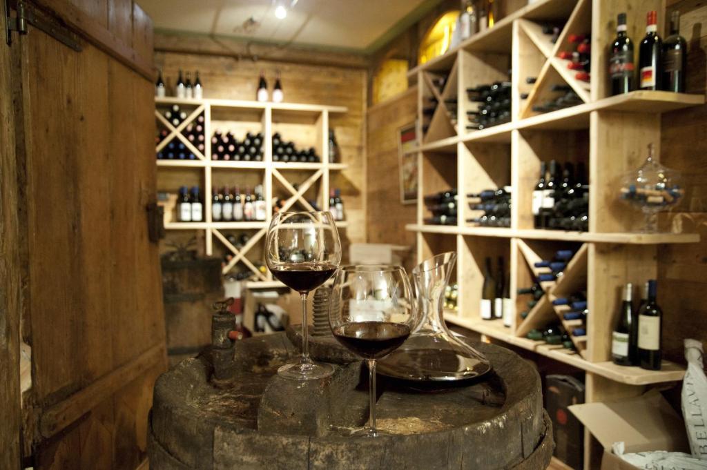 Laghetto Alpine Hotel & Restaurant Brusson Εξωτερικό φωτογραφία